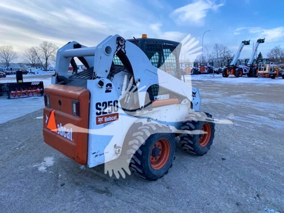 Bobcat S250