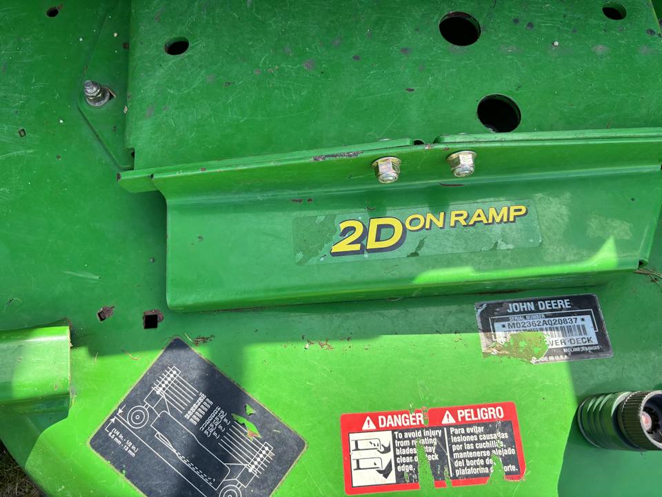 John Deere 2320