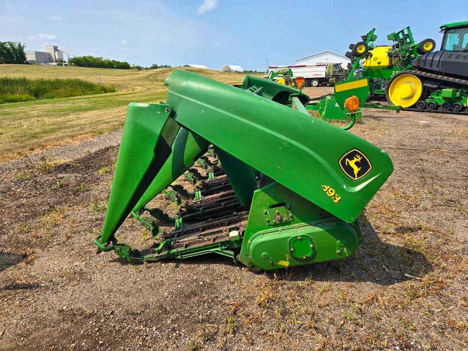 John Deere 893