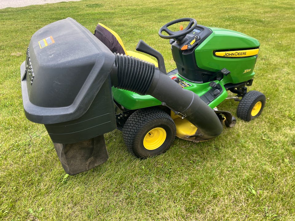 John Deere X300