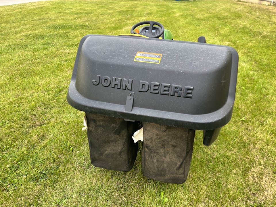 John Deere X300