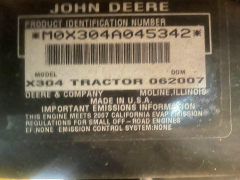 John Deere X304