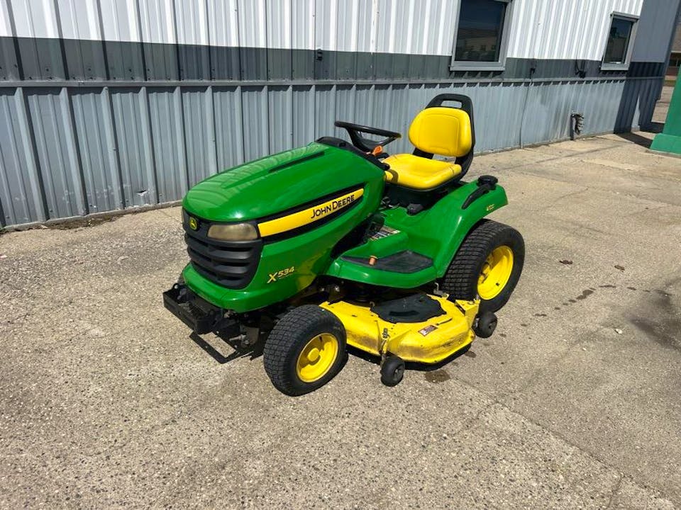 John Deere X534