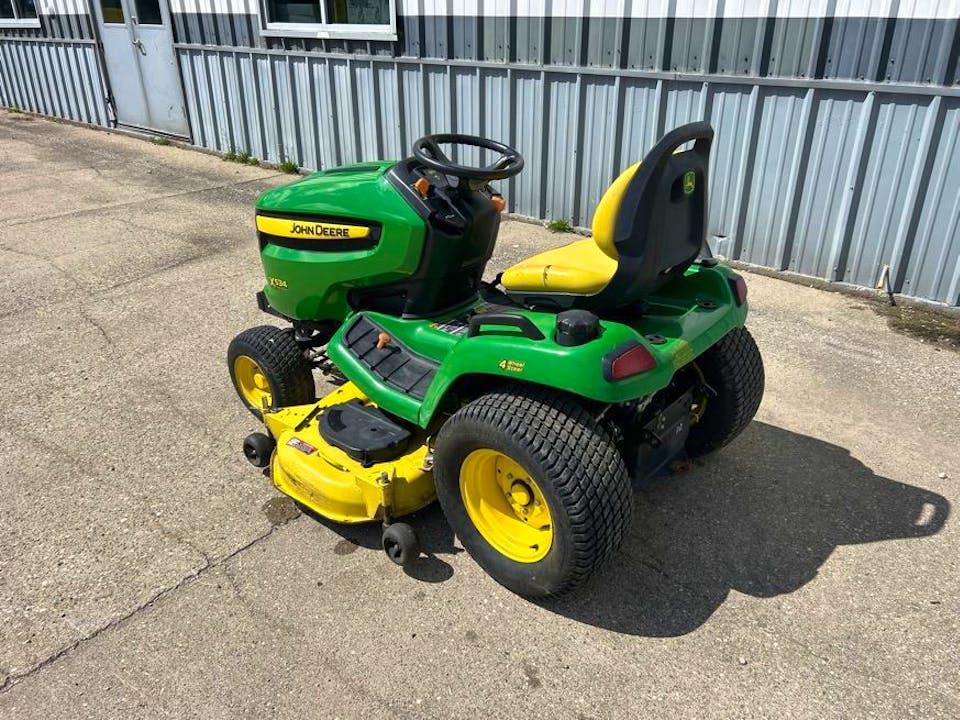 John Deere X534