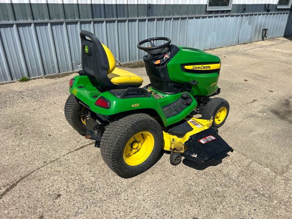 John Deere X534