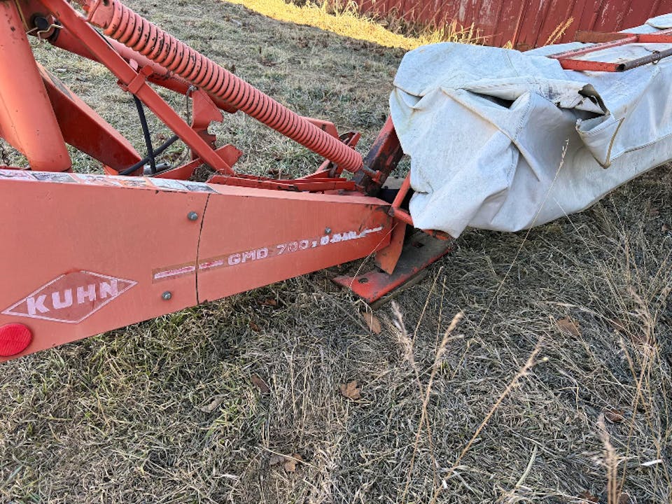 KUHN GMD700