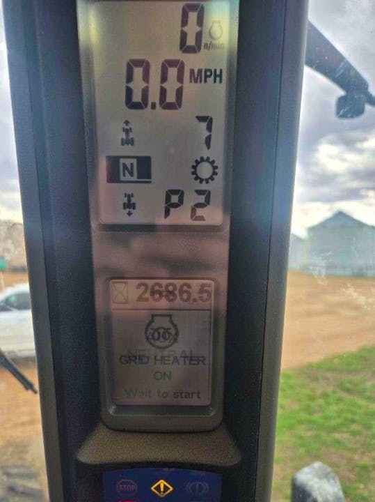 New Holland TG305