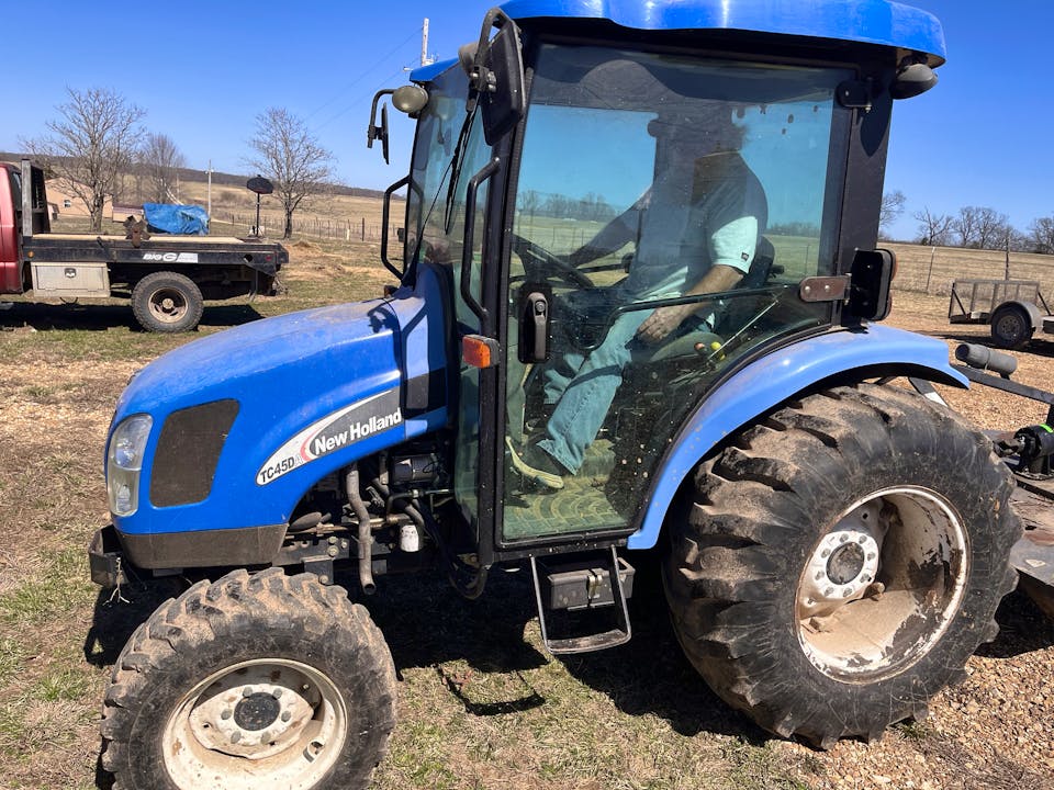 New Holland TC45DA