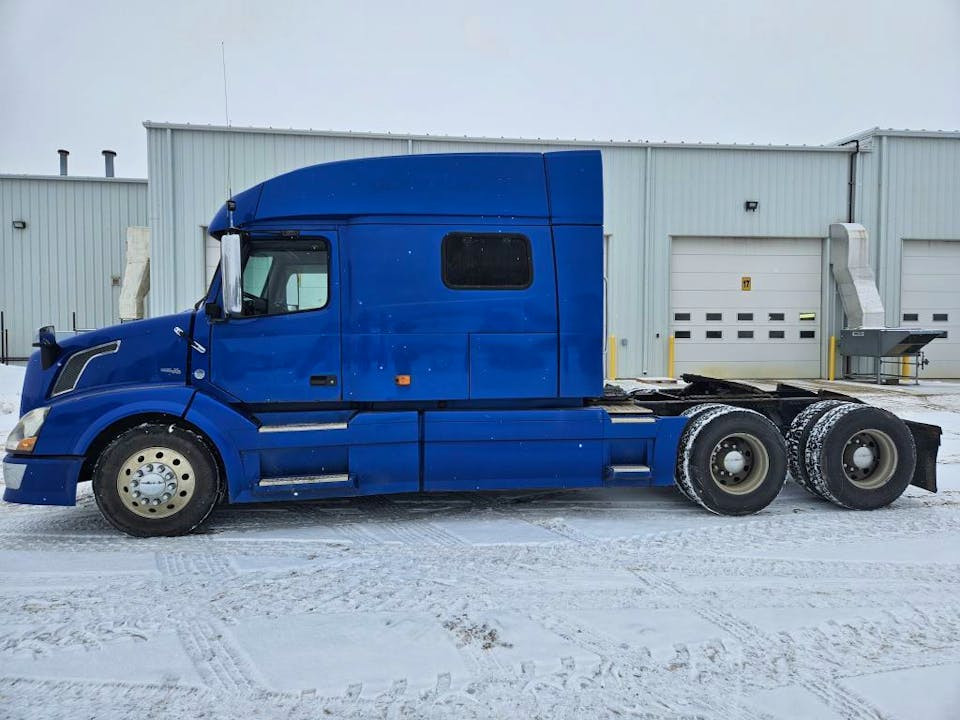 Volvo VNL