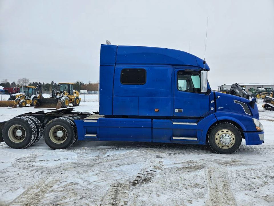 Volvo VNL