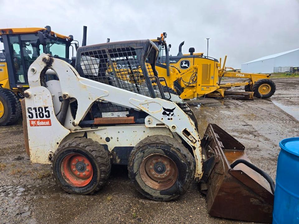 Bobcat S185