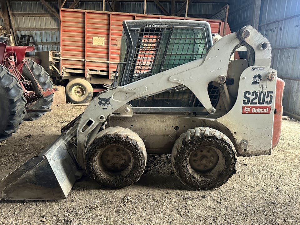 Bobcat S205