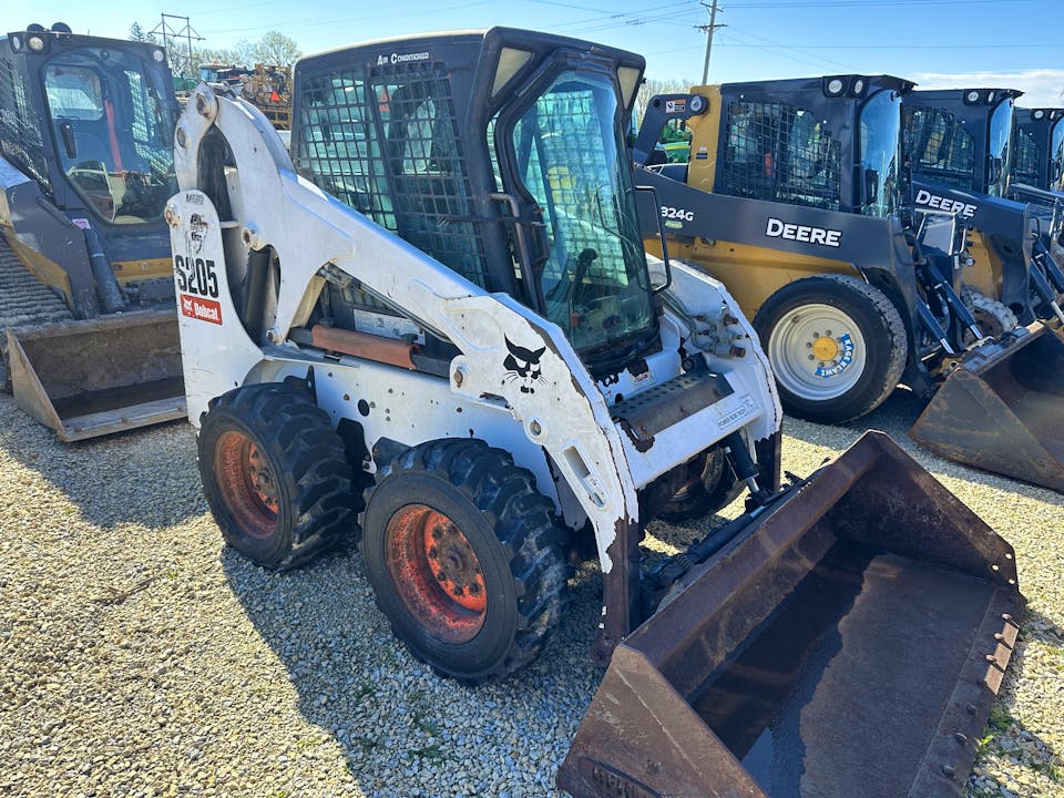 Bobcat S205