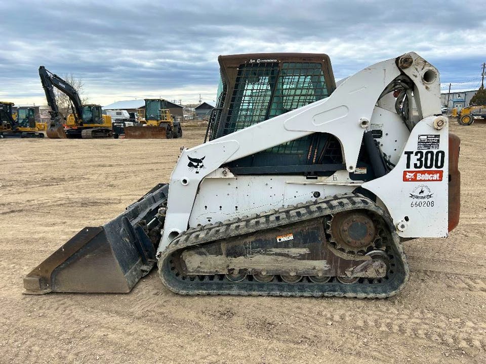 Bobcat T300