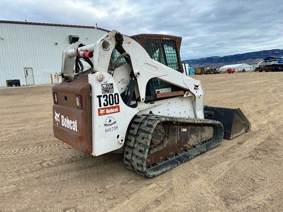 Bobcat T300