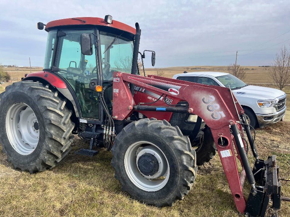 CASE IH FARMALL 95