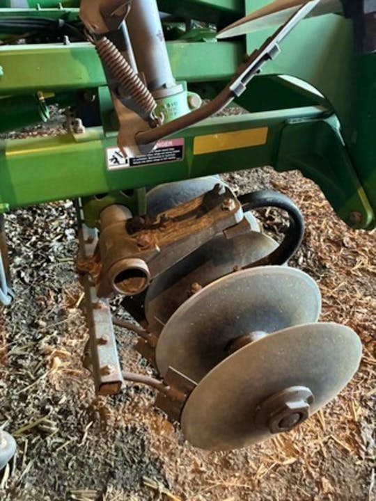 John Deere 2310