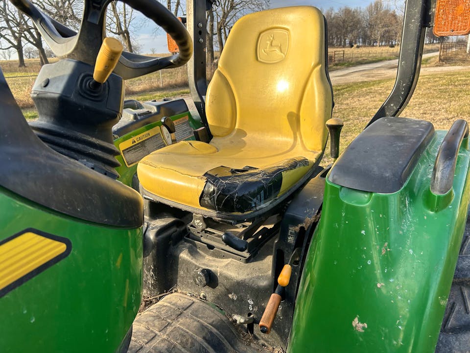 John Deere 3720