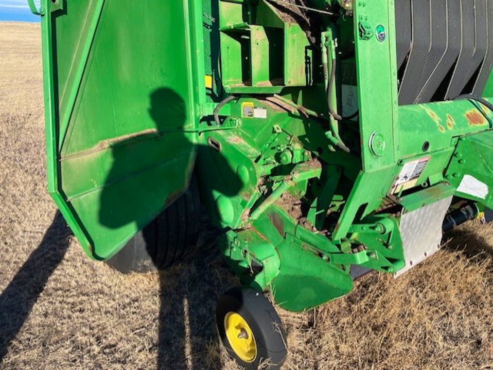 John Deere 568
