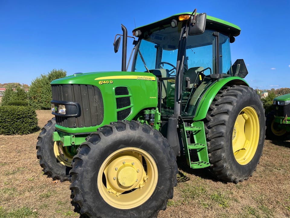 John Deere 6140D