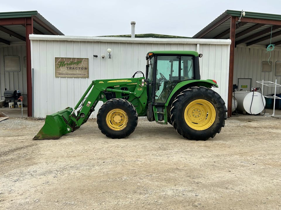 John Deere 6330