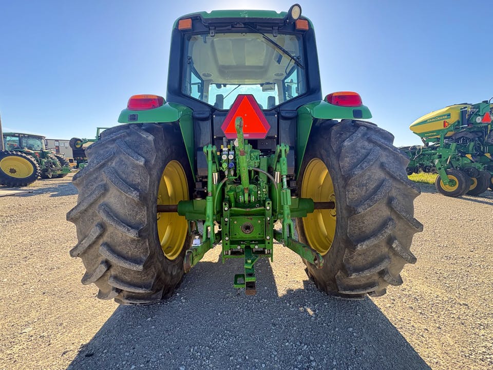 John Deere 6430