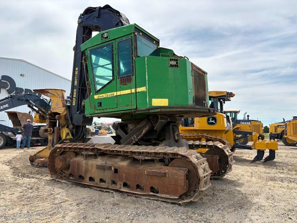 John Deere 759J
