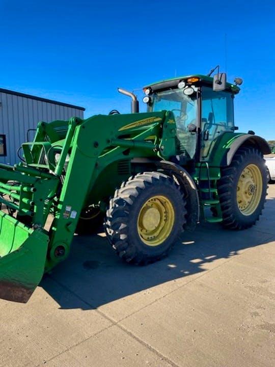 John Deere 7630