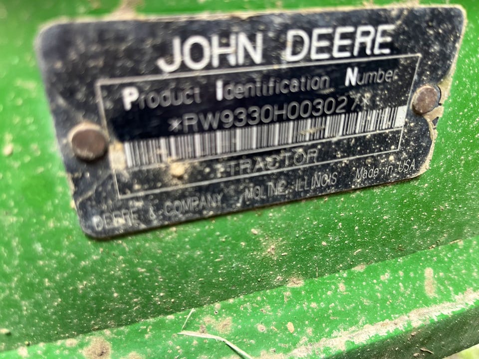 John Deere 9330