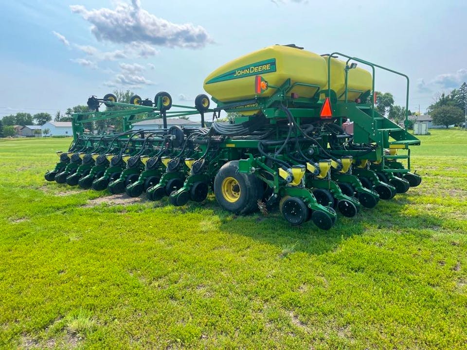 John Deere DB44