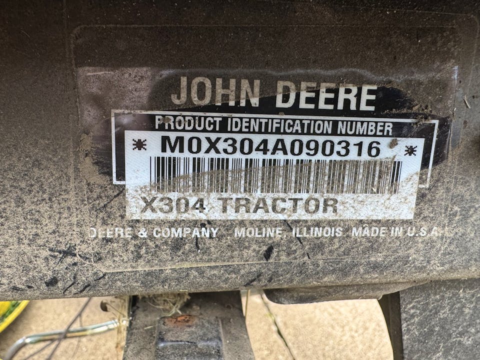 John Deere X304
