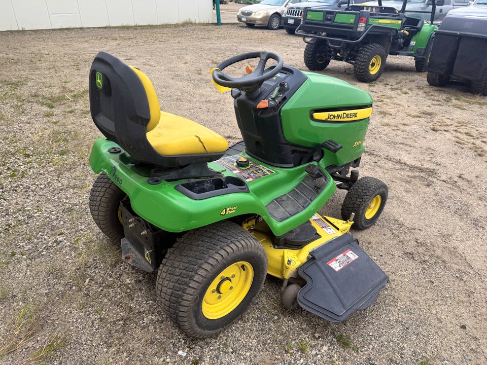 John Deere X324