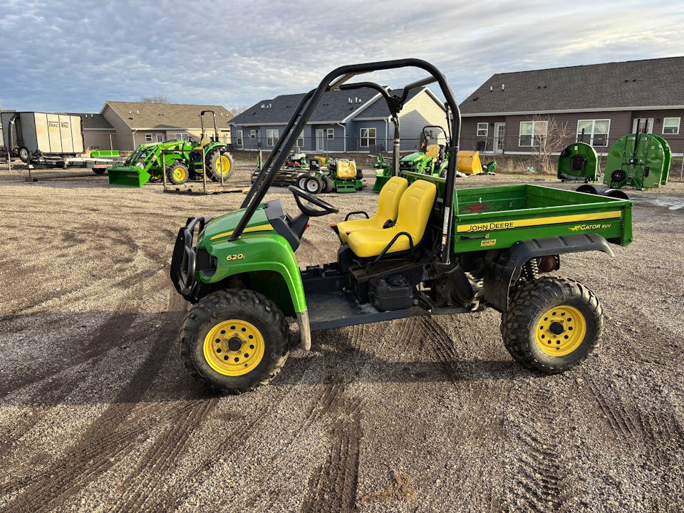 John Deere XUV620I GREEN