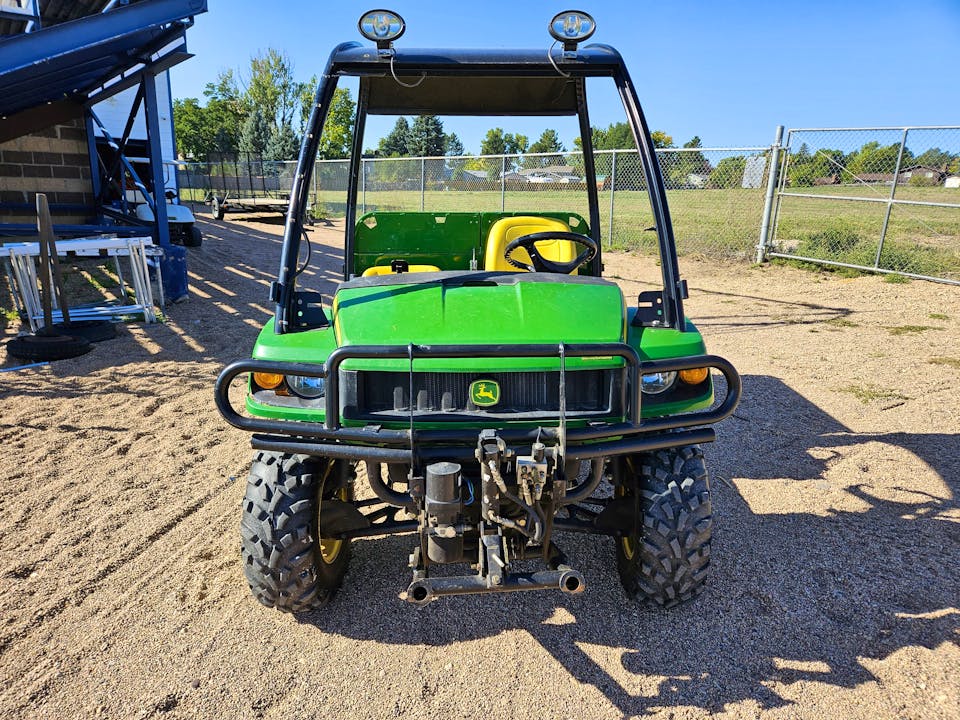 John Deere XUV620I GREEN