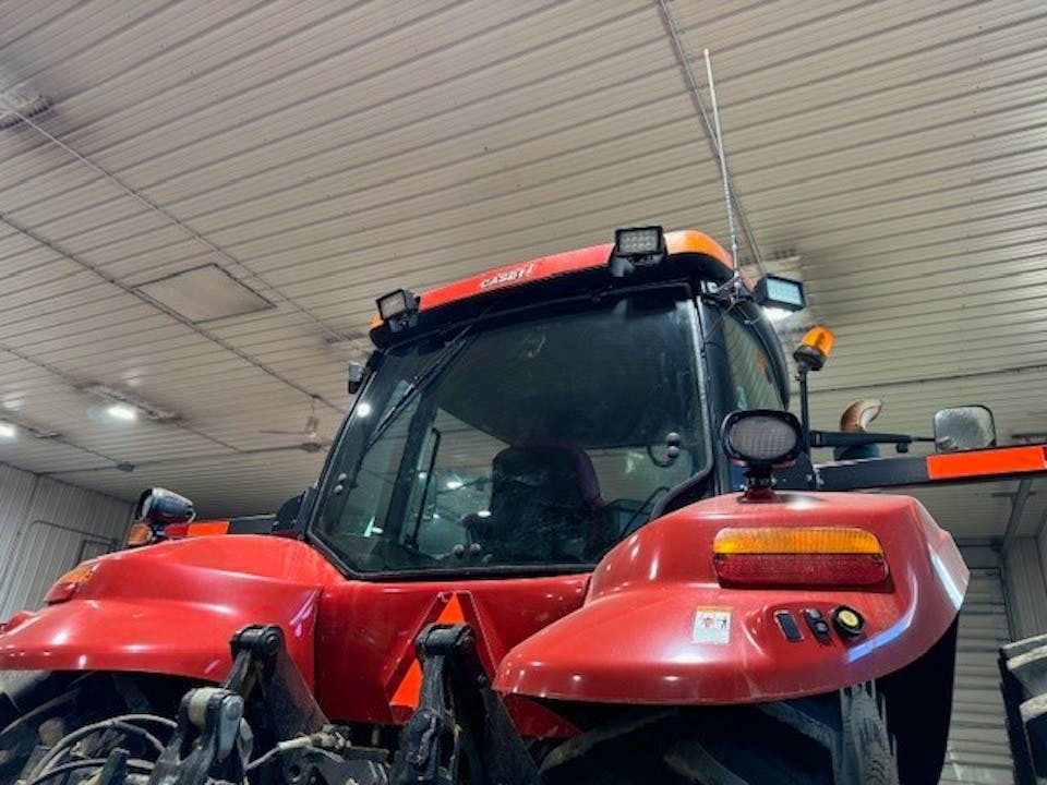 CASE IH 305