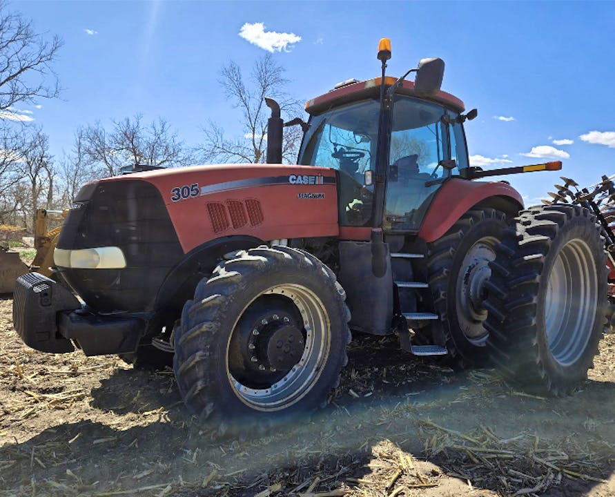 CASE IH 305