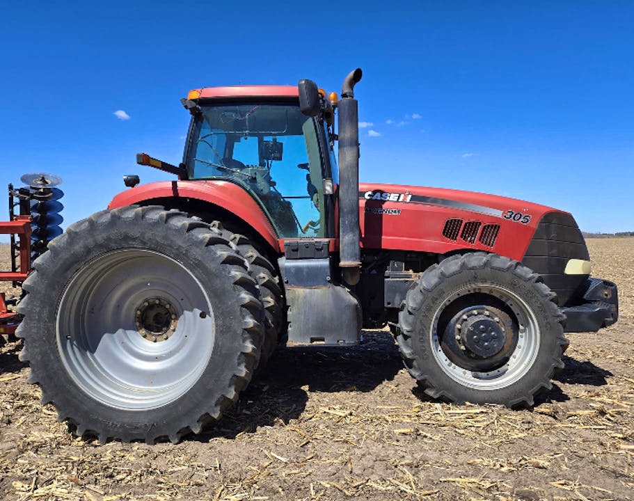 CASE IH 305