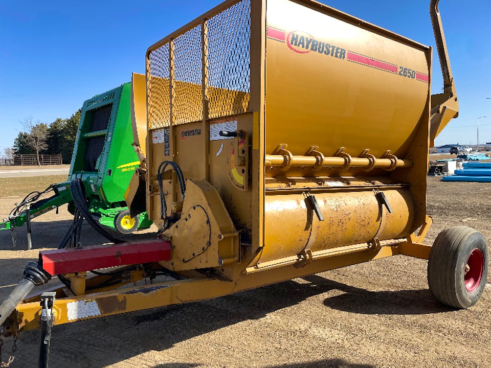 HAYBUSTER 2650