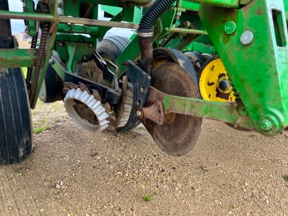 John Deere 1750
