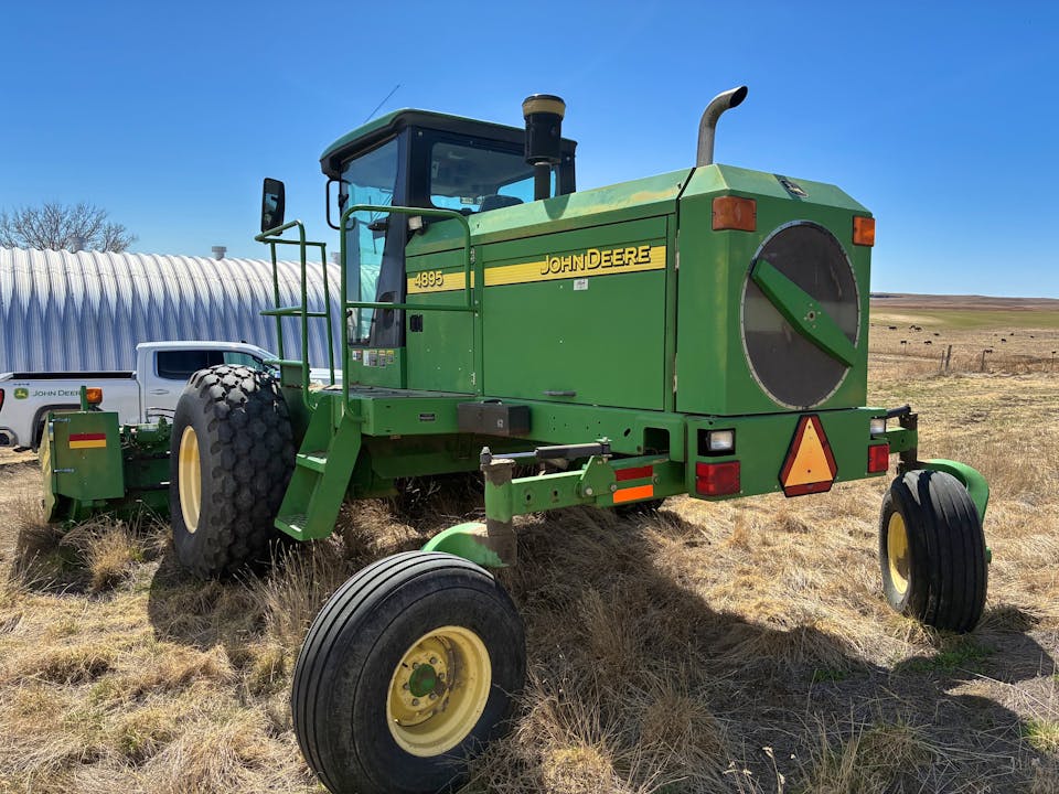 John Deere 4895