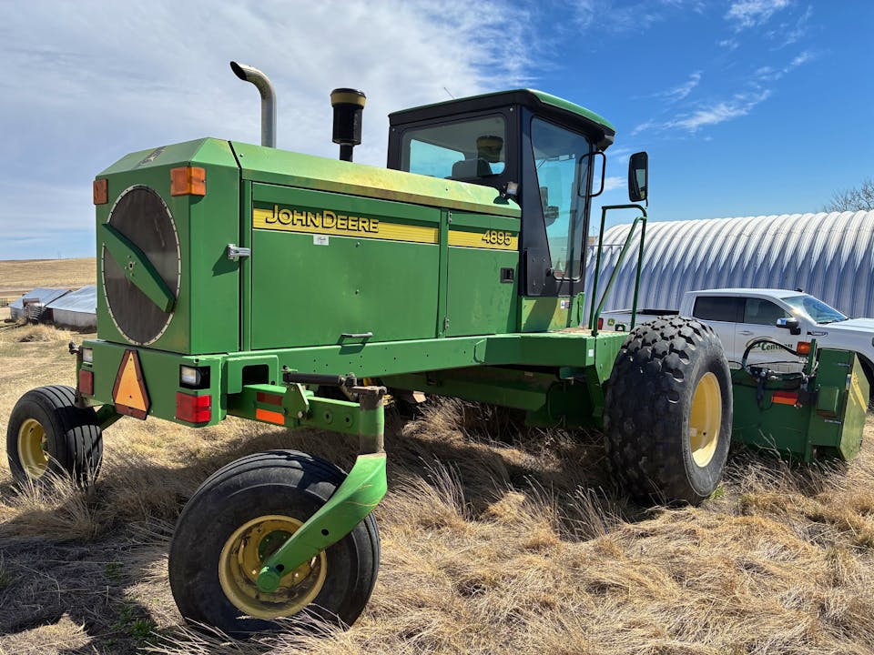 John Deere 4895