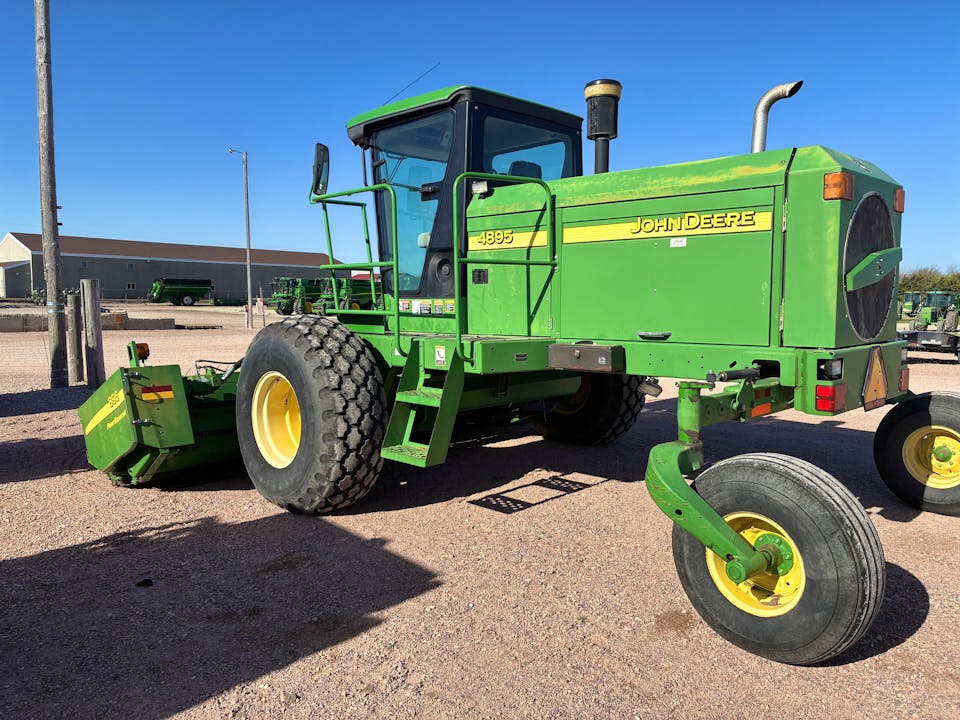 John Deere 4895