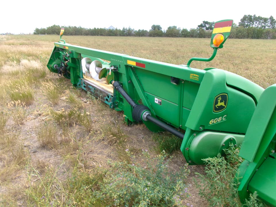 John Deere 608C