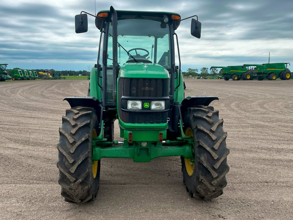 John Deere 6140D
