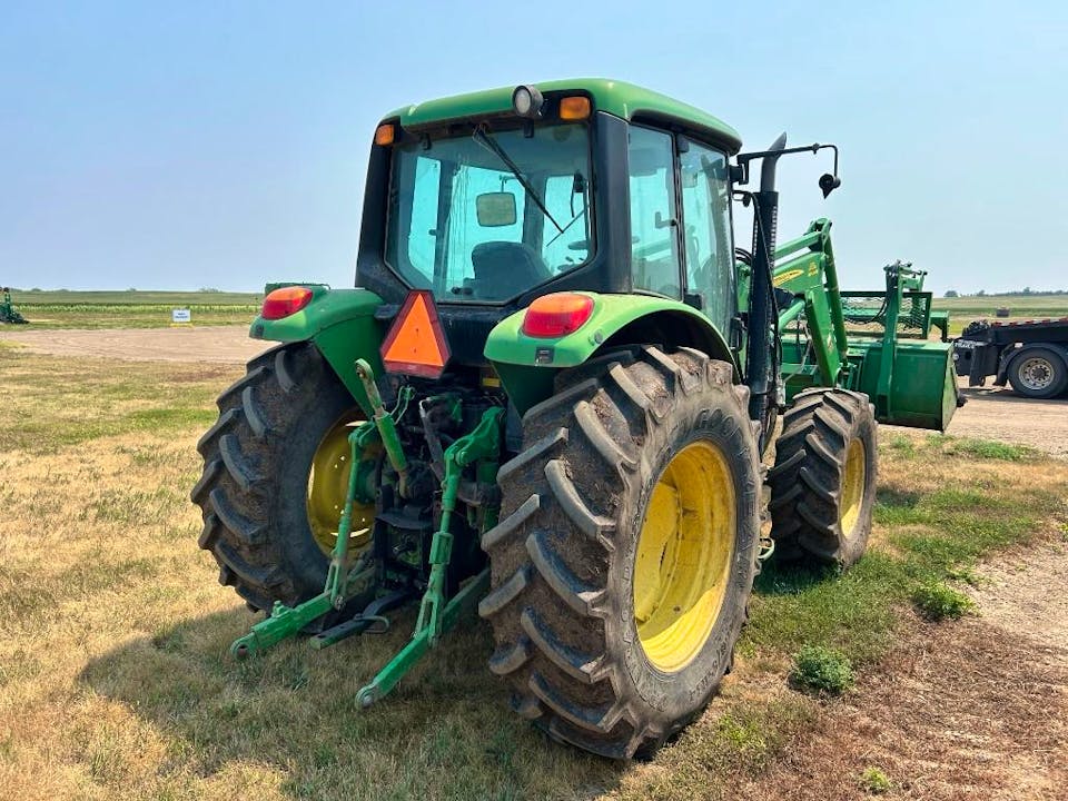 John Deere 6430