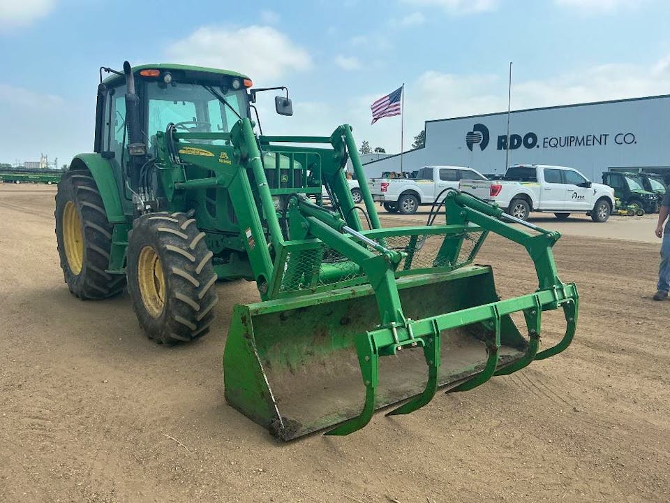 John Deere 6430
