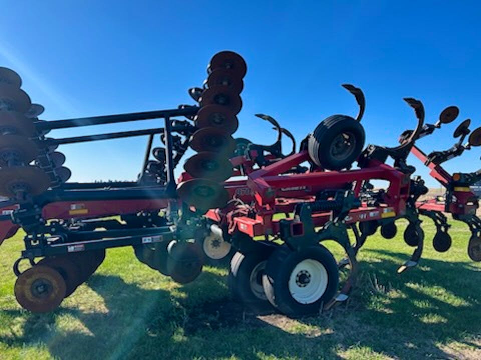 John Deere 870