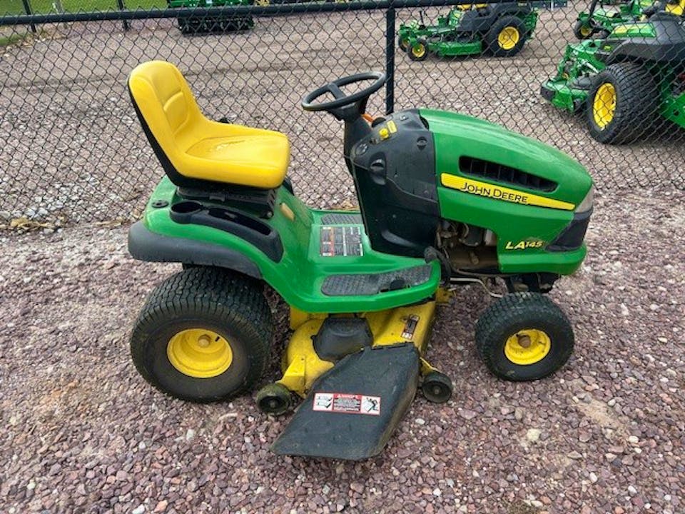John Deere LA145