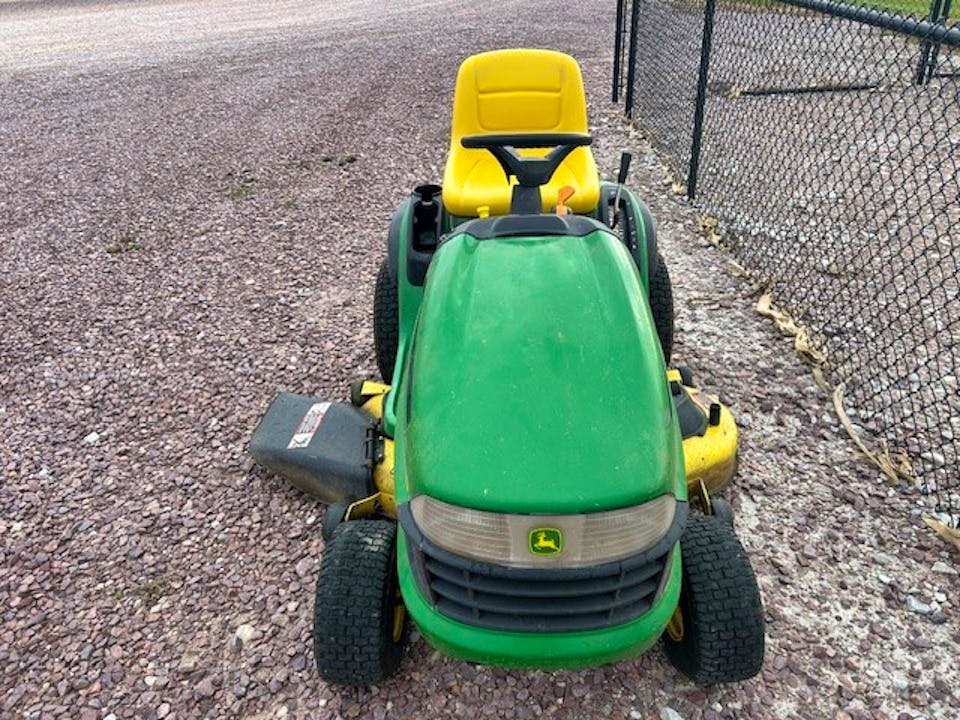John Deere LA145