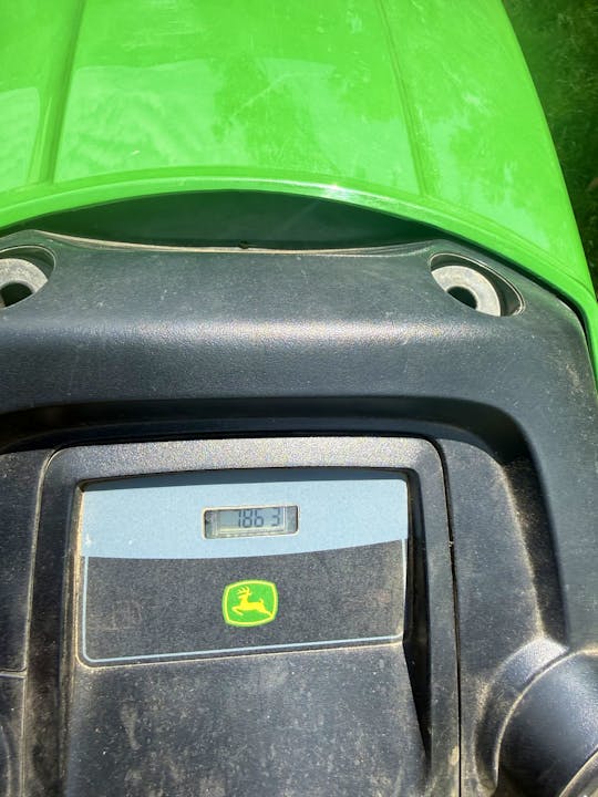 John Deere X304